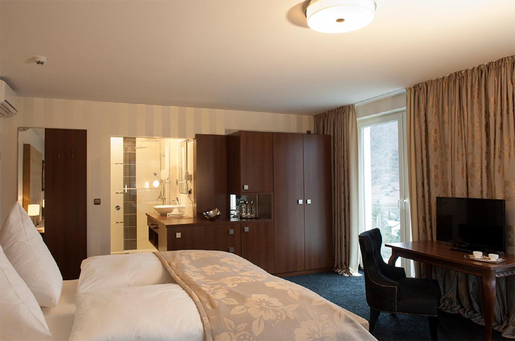 Moselstern Parkhotel Kraehennest Loef Room photo