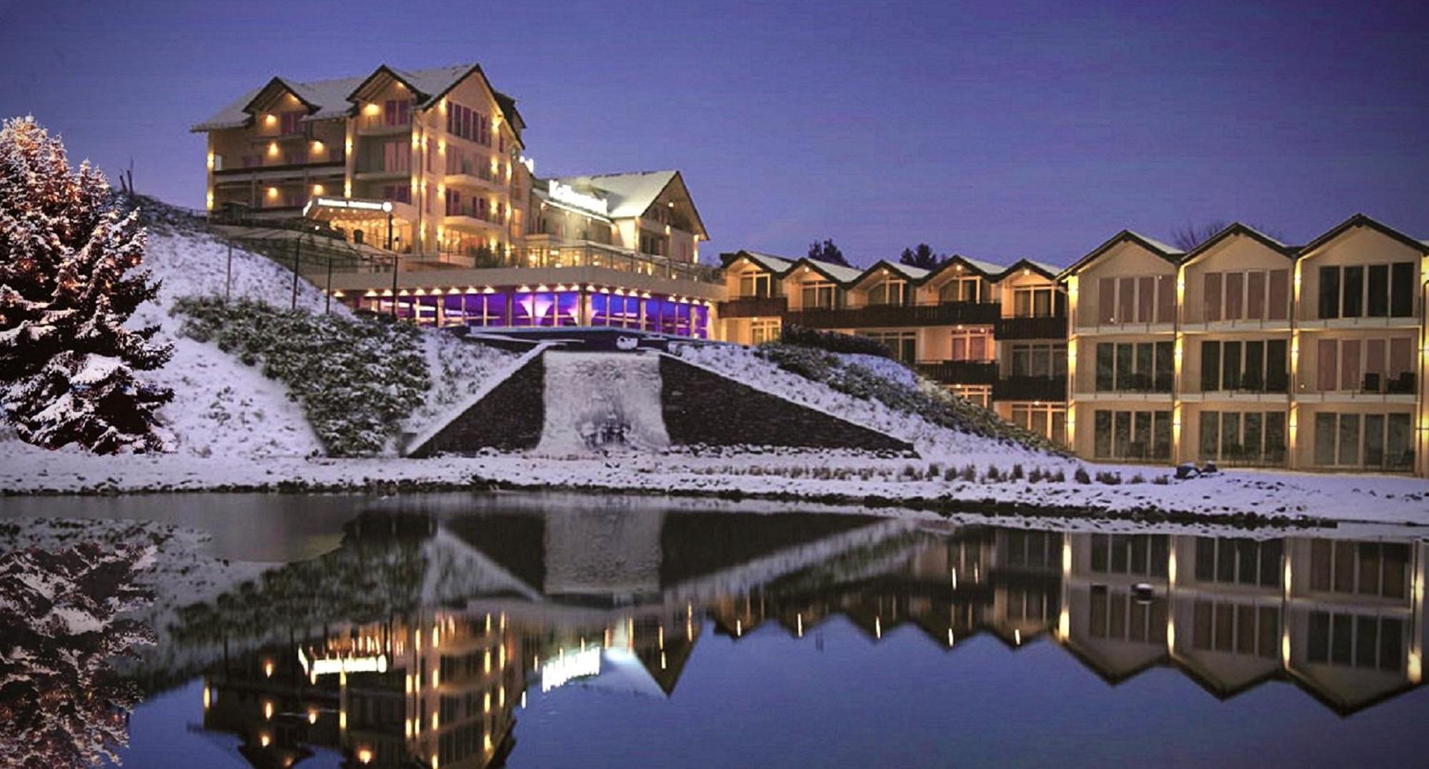 Moselstern Parkhotel Kraehennest Loef Exterior photo
